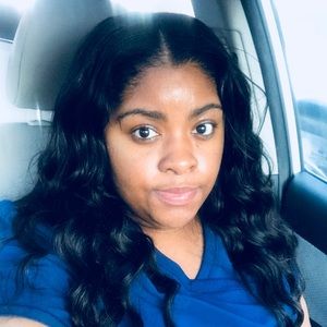 Meet your Posher, Abony